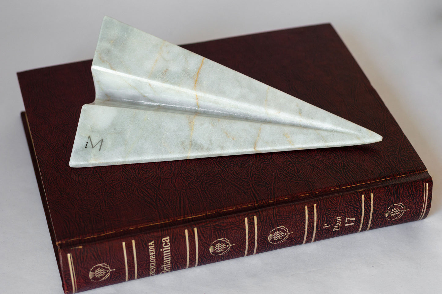 MATHIAS AVIÓN DECORATIVO