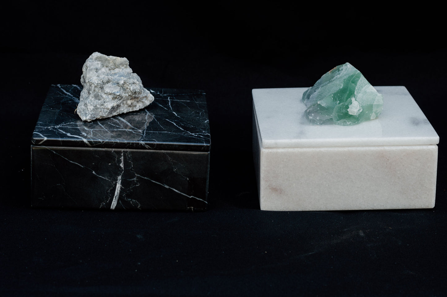 CAJA MARIANO Y MIRANDA