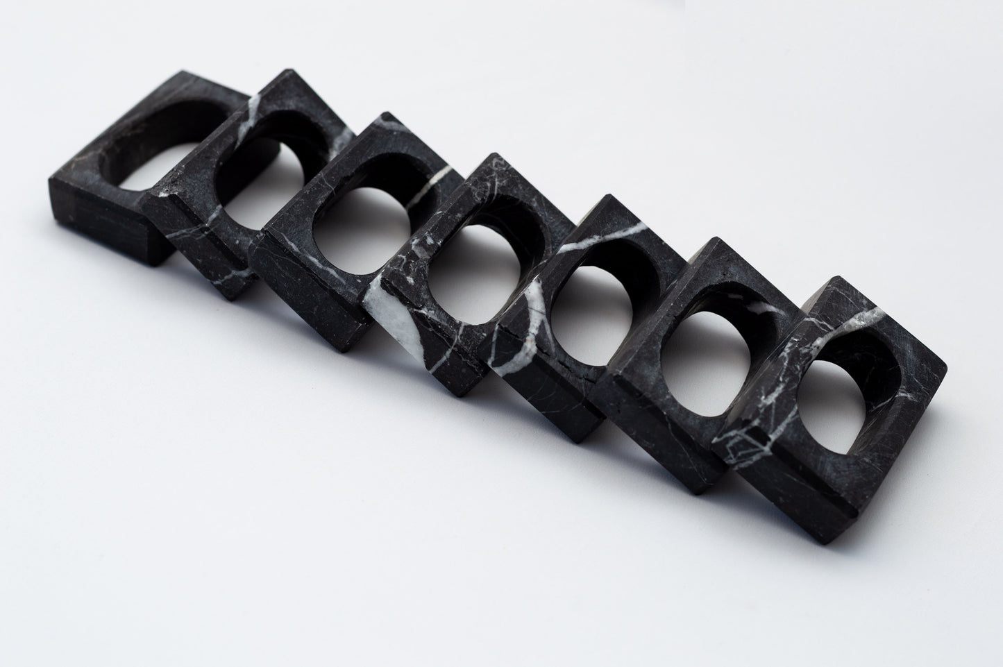 SERVILLETERO MICAELA